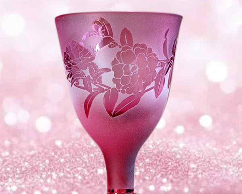 ピンクのガラスワイングラス 2個セット ピンクのガラスワイングラス 2個セット ピンクのガラスワイングラス 2