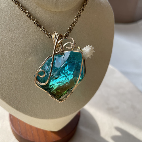 アンダラクリスタル【レムリアの海ペンダント】14kgfワイヤー