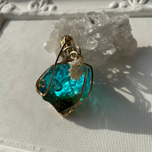 アンダラクリスタル【レムリアの海ペンダント】14kgfワイヤー