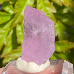ライラックピンク クンツァイト 鉱物標本 原石 天然石 天然色 5枚目の画像