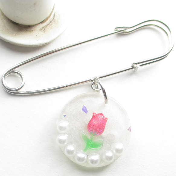 チューリップクォーツに咲く心のフラワーには、少し瞳を閉じましょう♪<カブトピンブローチ>SB1131 2枚目の画像