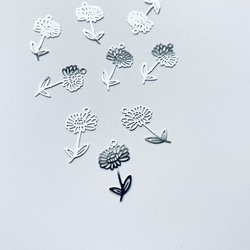 【6個】透かしメタルチャーム＊花＊シルバー 2枚目の画像