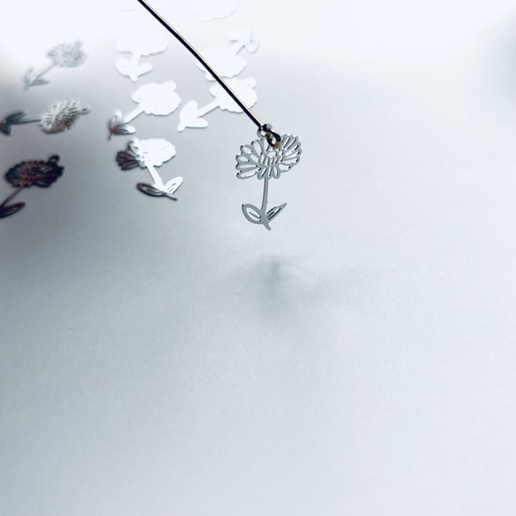 【6個】透かしメタルチャーム＊花＊シルバー 5枚目の画像