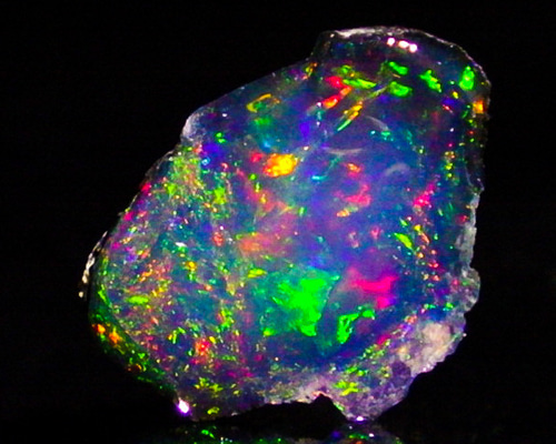 宝石(原石) bb983c6ba641034e051032d064fe4c