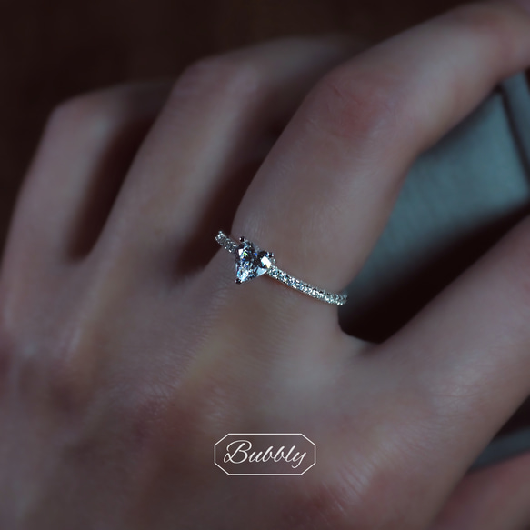 【極上の輝き】高炭素ダイヤモンド ハート ヘイローリング 重ね付 小ぶり ダイヤリング　 4枚目の画像