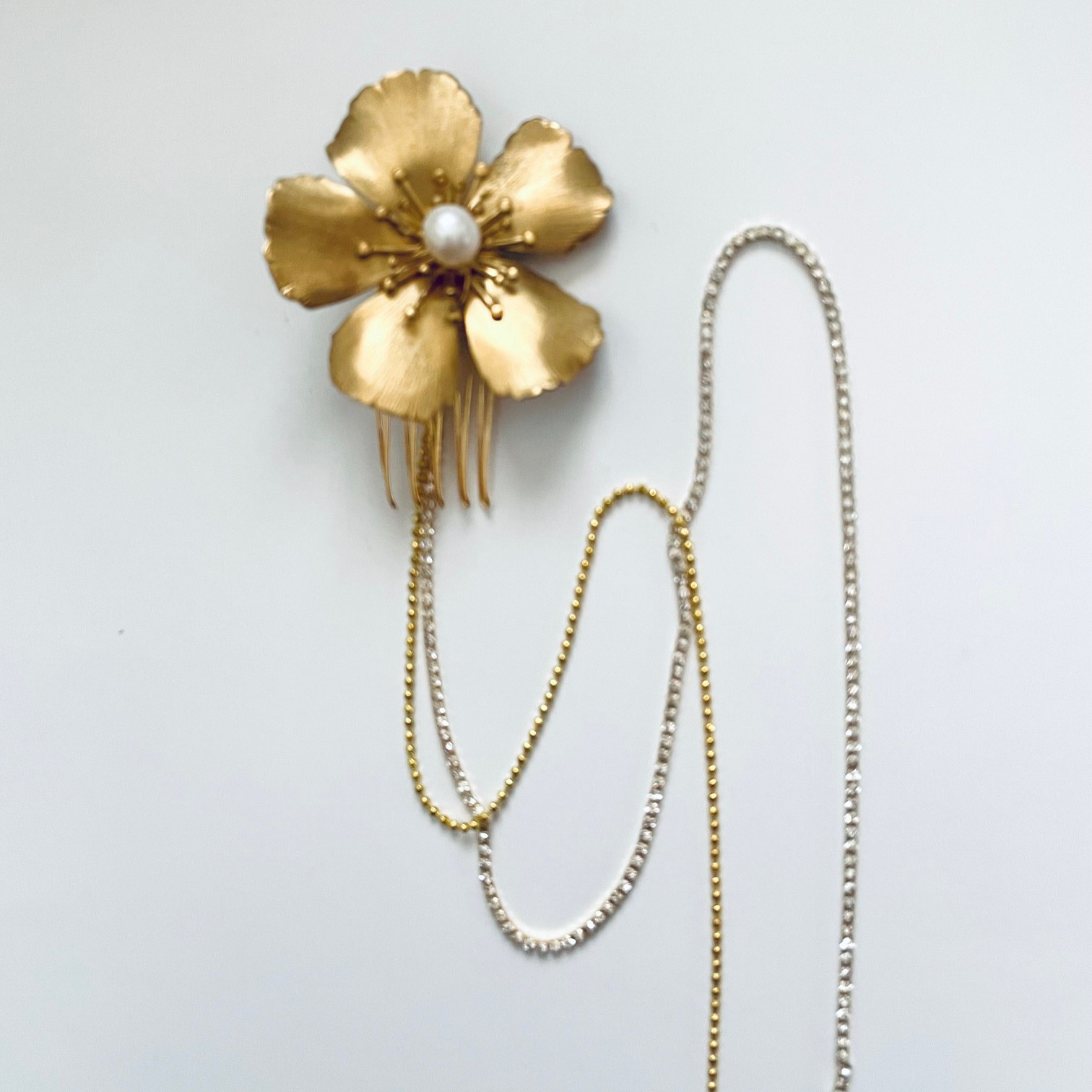 ラージフラワーヘアコーム&チェーン