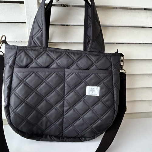 受注制作》撥水加工キルトショルダーバッグ ダブルステッチナイロン