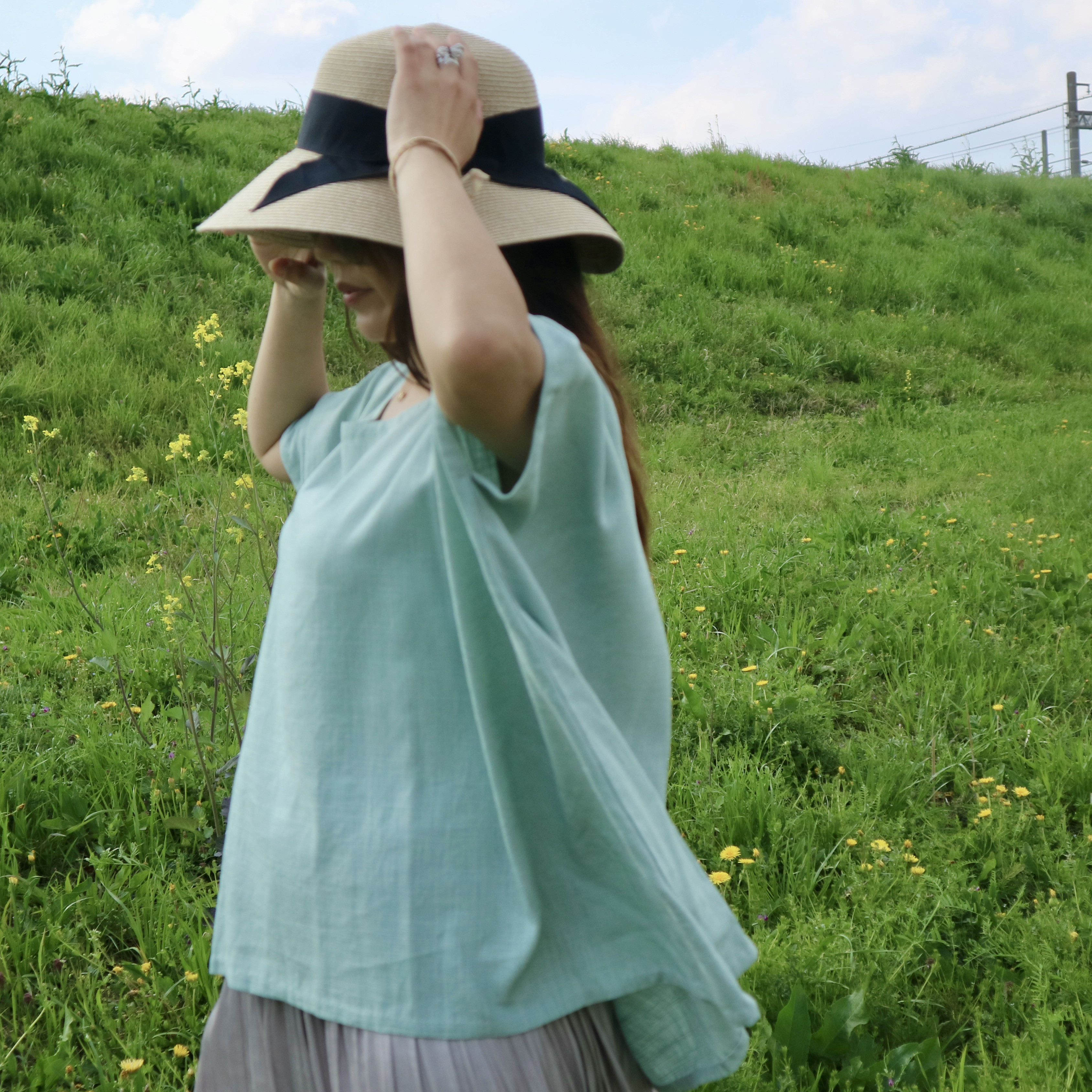 ふわっとドレープリネンレーヨンプルオーバー〜Jade〜