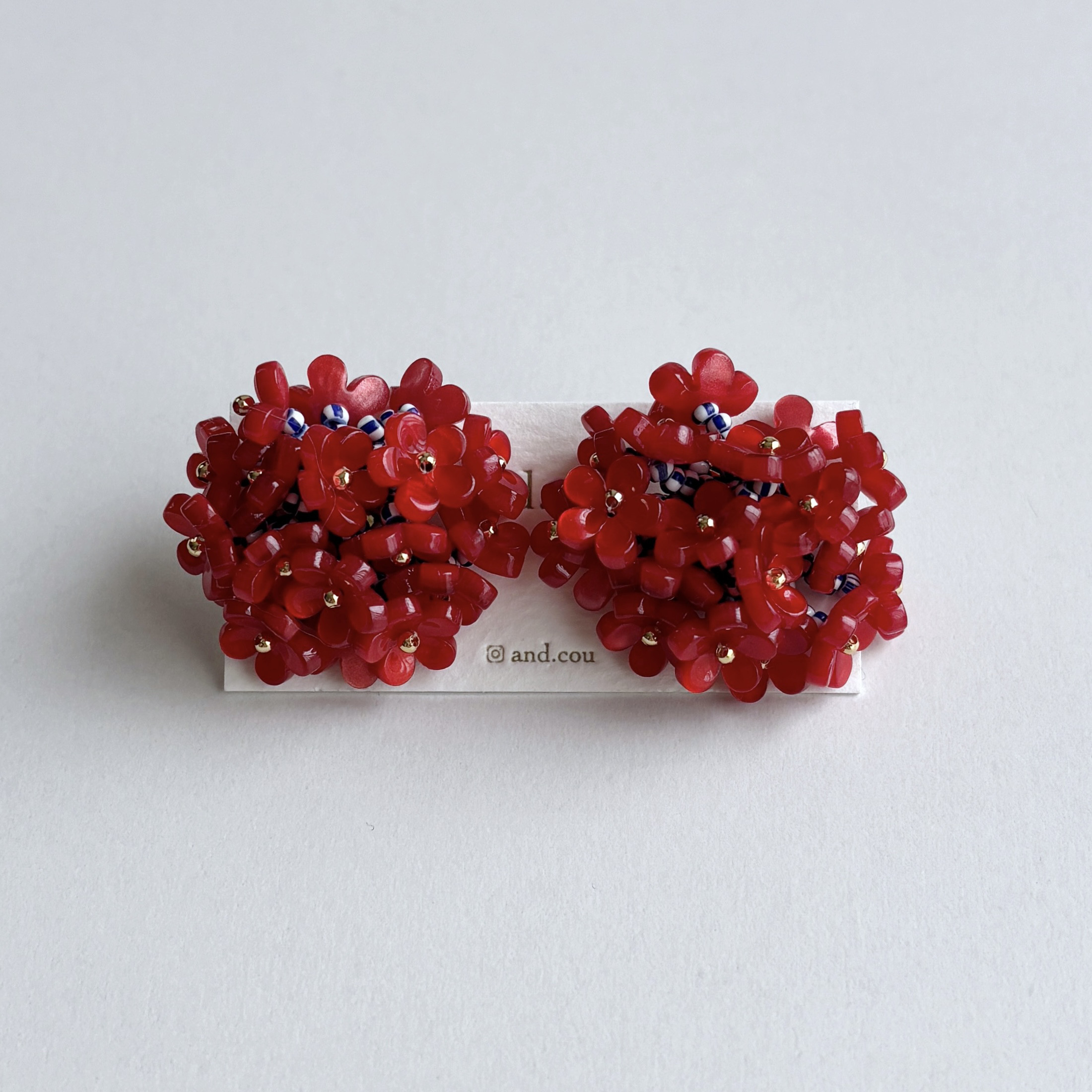 baby sisi【 カーネーション】/vintage Beads & flower beads アレルギー対応