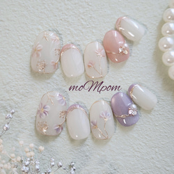 ネイルチップ　結婚式　ウェディング　ブライダル　前撮り　お花　フラワー　ミラーフラワー　お呼ばれ　ボタニカル 1枚目の画像