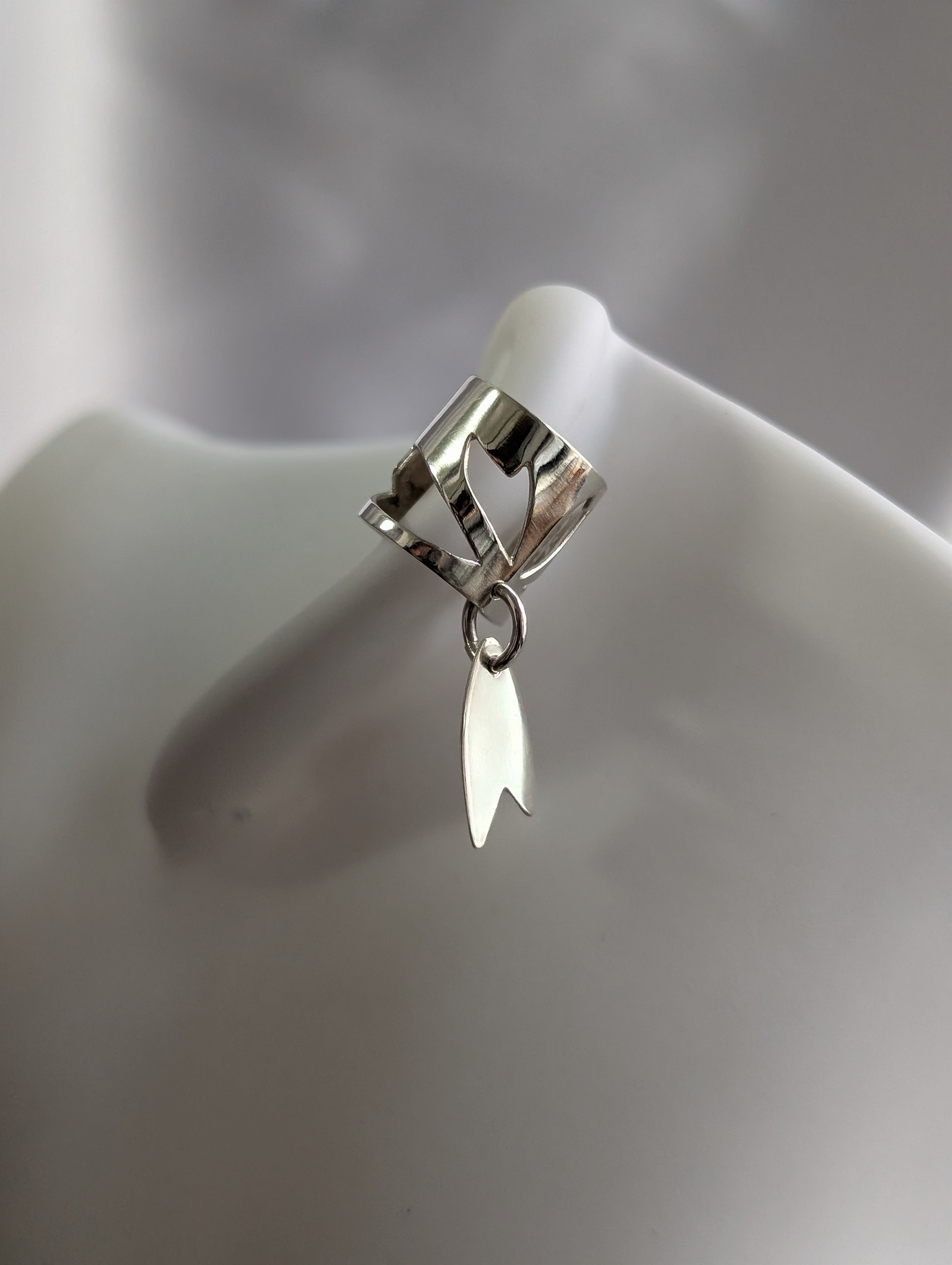 イヤーカフ“揺れるひとひら”  silver925