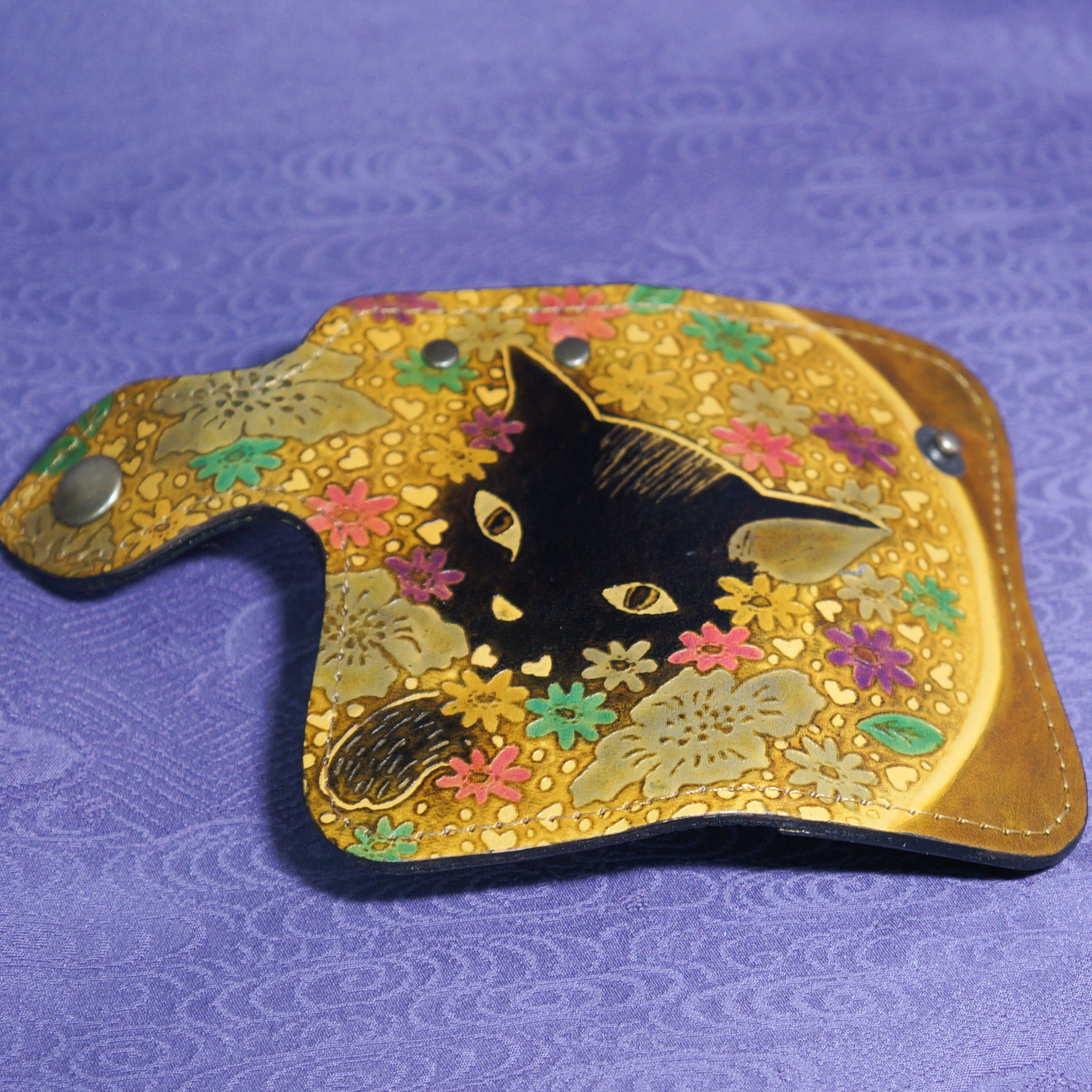 猫のデザイン　バッグ　財布等　レザークラフト  キーケース　花畑猫 catwalk oikawa