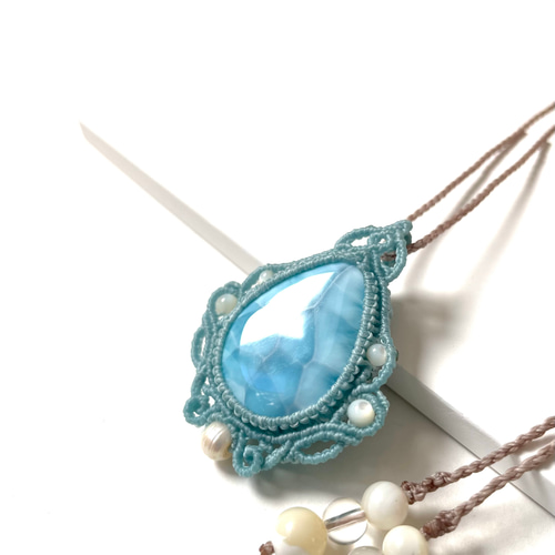 おだやかな波の誘い♪大粒ラリマーの天然石マクラメ編みネックレス♪♪♪ おだやかな波の誘い♪大粒ラリマーの天然石マクラメ編みネックレス