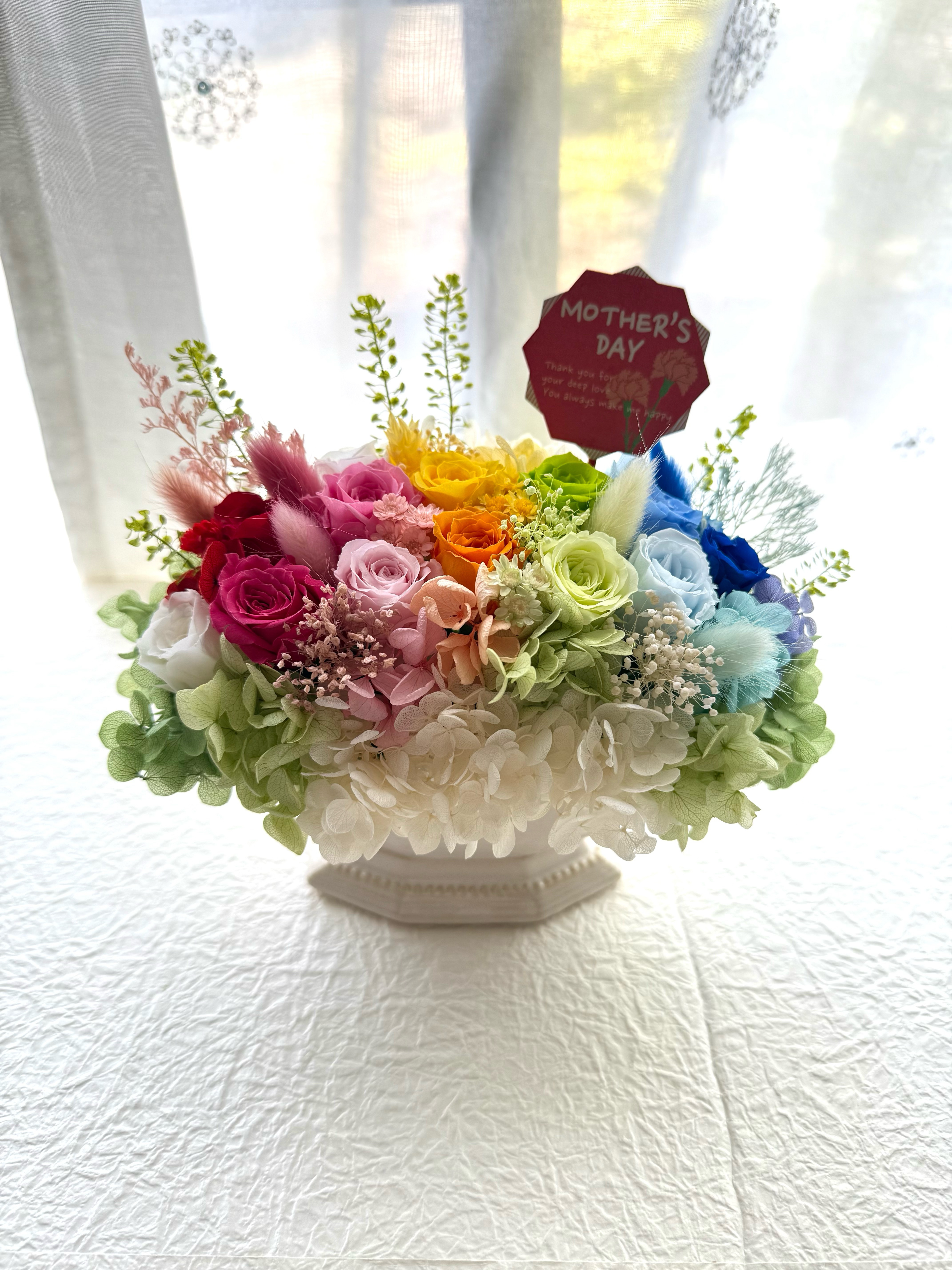 新作13色のバラ虹色プリザーブドフラワーアレンジ 母の日ギフト 結婚新築出産還暦開店祝い 誕生日プレゼント 敬老の日