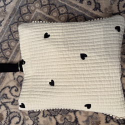 new⭐︎ヌビ黒ハート柄名入れ刺繍ポーチ　シューズポーチ　NUBI 名入れ　巾着ポーチ 入園グッズ　上履き袋 5枚目の画像