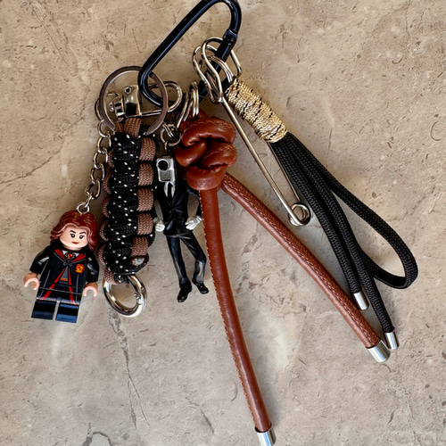 パラコードのチャーム brown バッグチャーム kohaku 通販 19184581