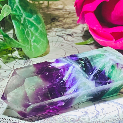 エンジェルフェザーフローライトマルチカラー蛍石ポイント原石