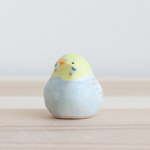 牡丹小鳥【自作品】 キーホルダー 刺繍 鳥 小鳥 動物 アニマル チャーム 刺繍
