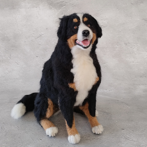 羊毛フェルト　バーニズマウンテンドック　犬　ハンドメイド 羊毛フェルト バーニーズマウンテンドッグ バッグチャーム