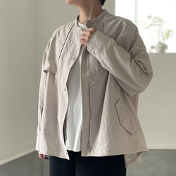 極美品 クレージュ ブルゾン ロゴ アイボリー 40 撥水】軽量で携帯しやすい ナイロンのヨーク付 ZIP UPブルゾン