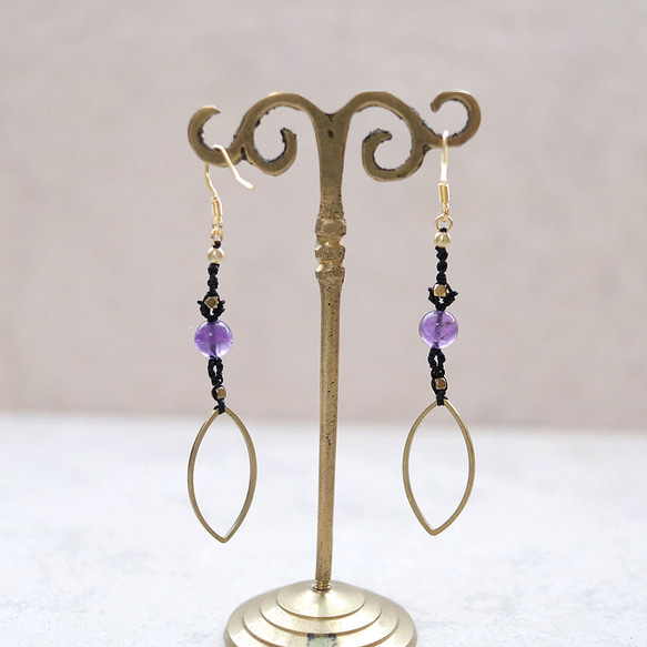 マーキスブラスフープアメジストマクラメピアスmacp128天然石エスニックアジアンエキゾチックなアレルギーフリーピアス 4枚目の画像