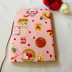 手帳カバー　ハンドメイド　マーガレット＆ソフィー　無印サイズ　A5サイズ　 3枚目の画像