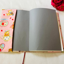 手帳カバー　ハンドメイド　マーガレット＆ソフィー　無印サイズ　A5サイズ　 4枚目の画像