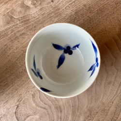 南天 ごはん茶碗 3枚目の画像