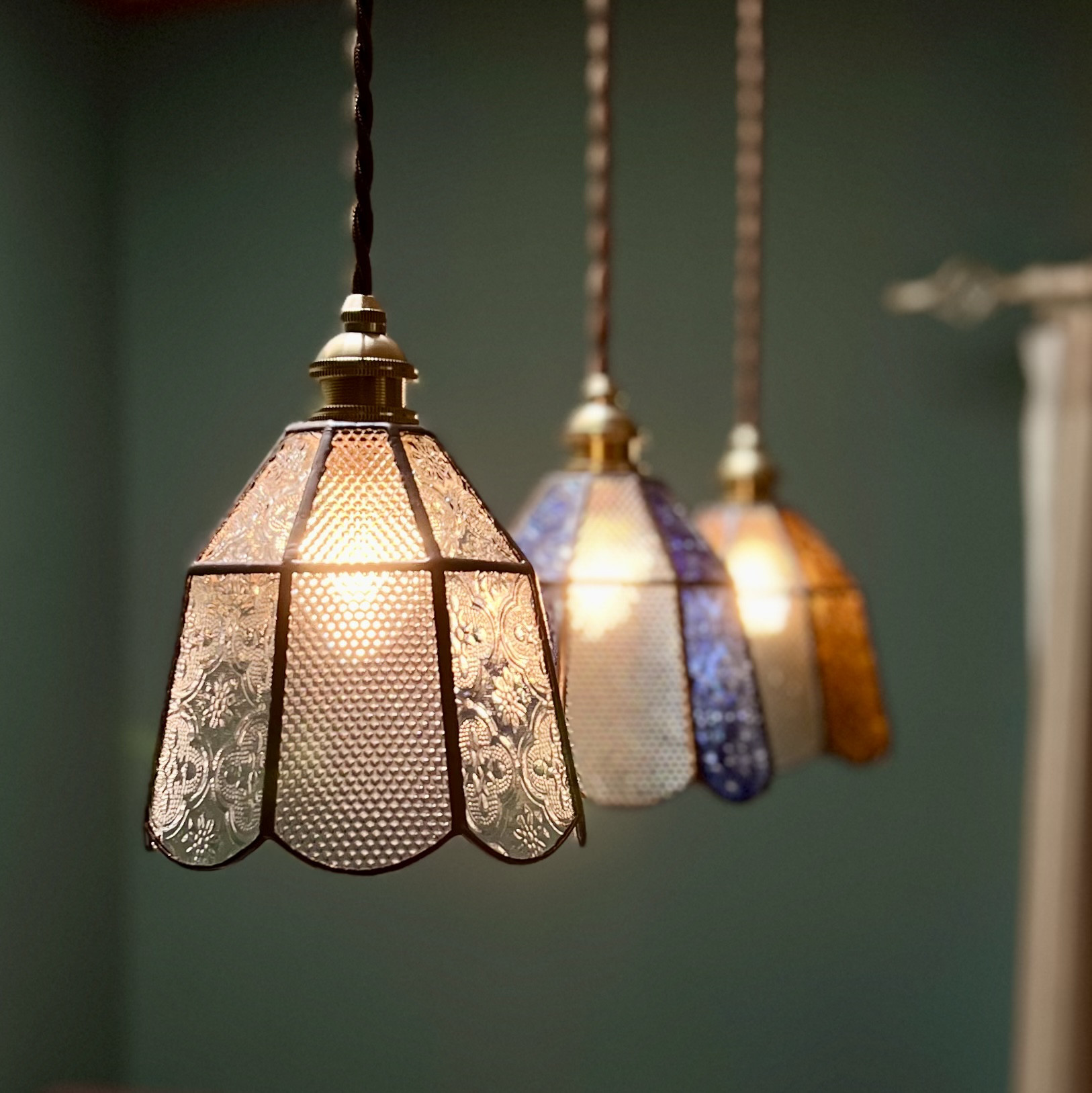 ステンドグラスペンダントライト ✨ classical  clear✨