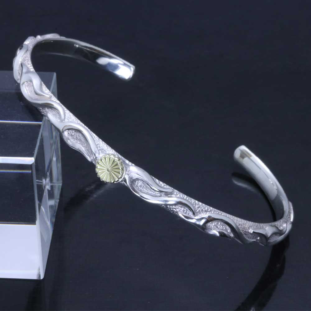 バングル メンズ : 火焔 炎 菊紋 バングル 白仕上げ K18 シルバー 菊の紋章 シンプル S/M/L B-148