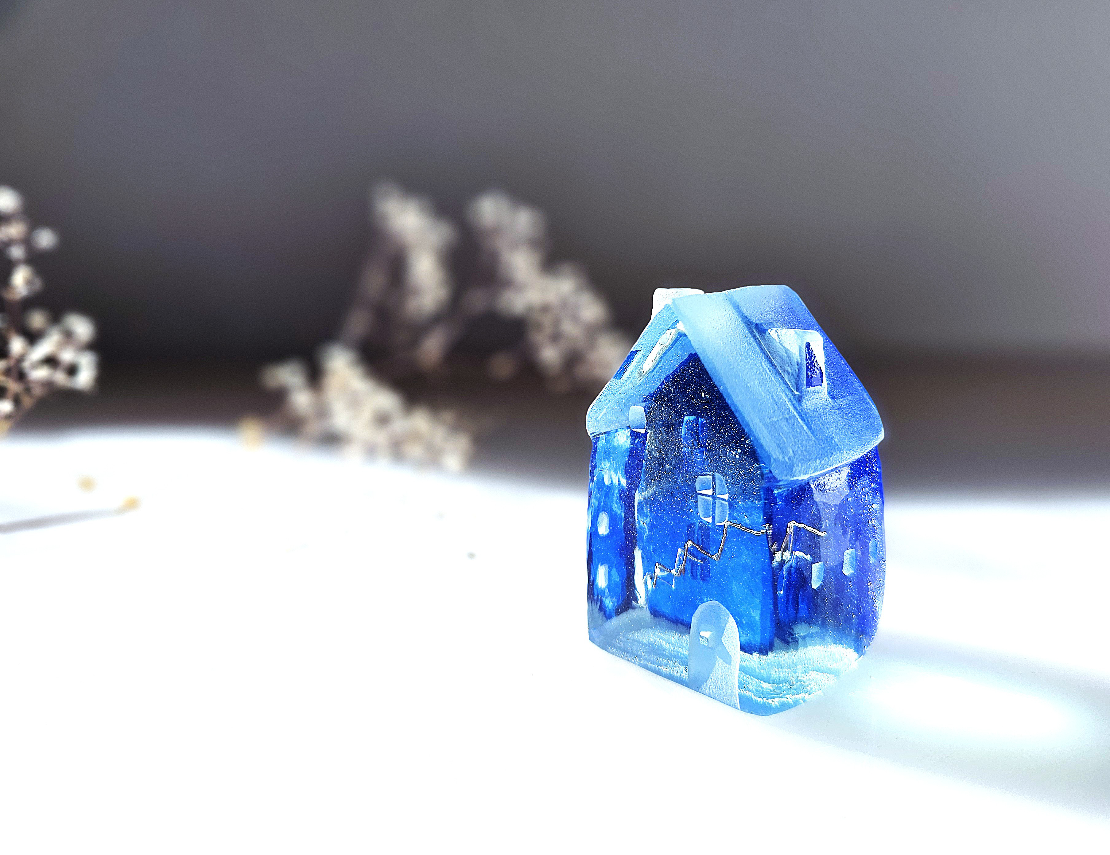 ガラスの家　置物　インテリア　コバルト 階段