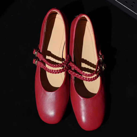 ロングシーズン活躍するマストハブの1足です。パンプス ローヒール 母趾にやさしい美パンプス メリージェーンシューズ 本革 9枚目の画像