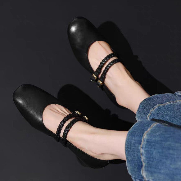 ロングシーズン活躍するマストハブの1足です。パンプス ローヒール 母趾にやさしい美パンプス メリージェーンシューズ 本革 2枚目の画像