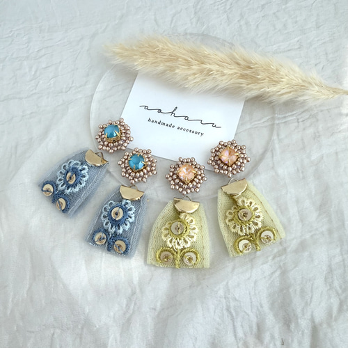 全2色 スワロフスキー ビーズ刺繍×インド刺繍 タッセル ピアス