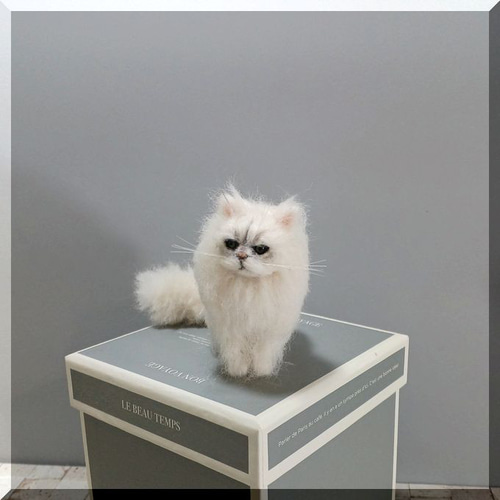 羊毛フェルト 猫 チンチラシルバー ペルシャ ミニチュア ねこ ネコ 猫