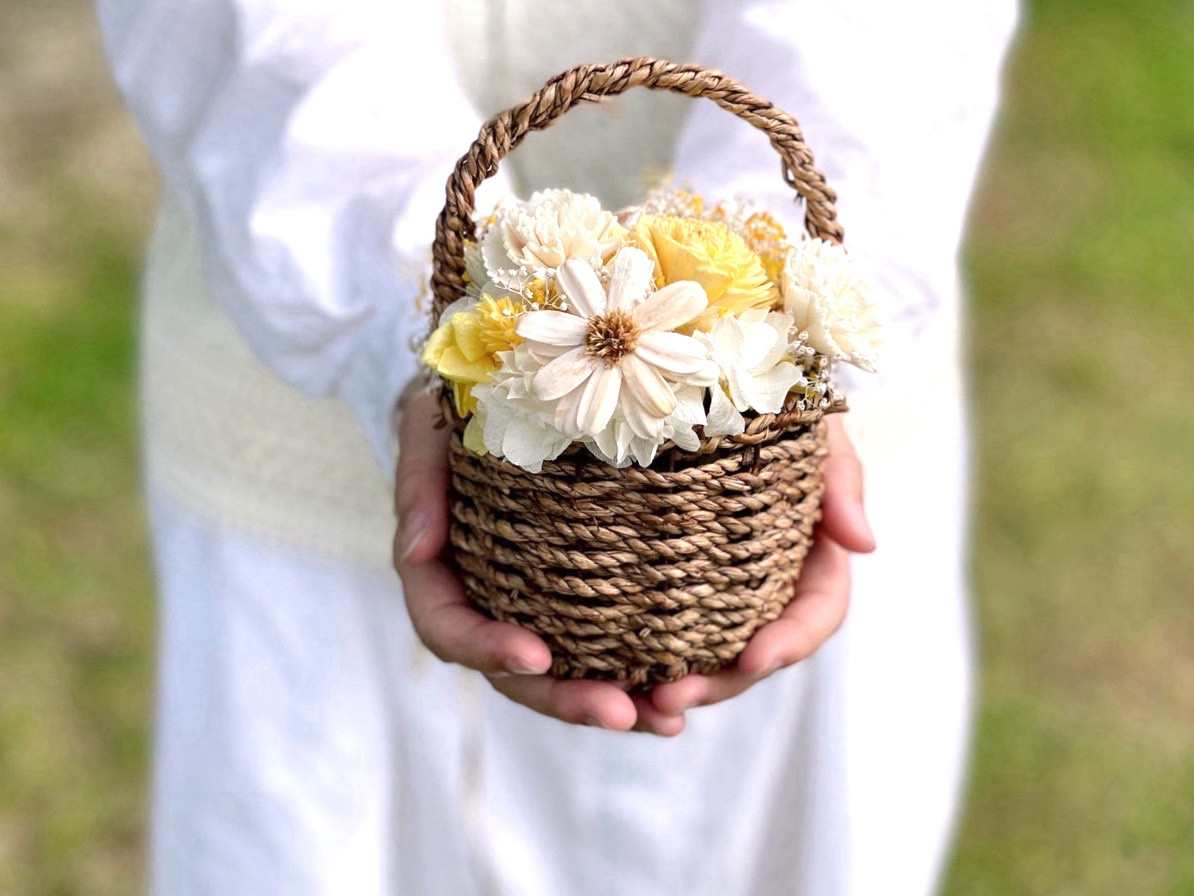 母の日　プリザーブドフラワー　フラワーバスケット　母の日ギフト　イエロー　カーネーション