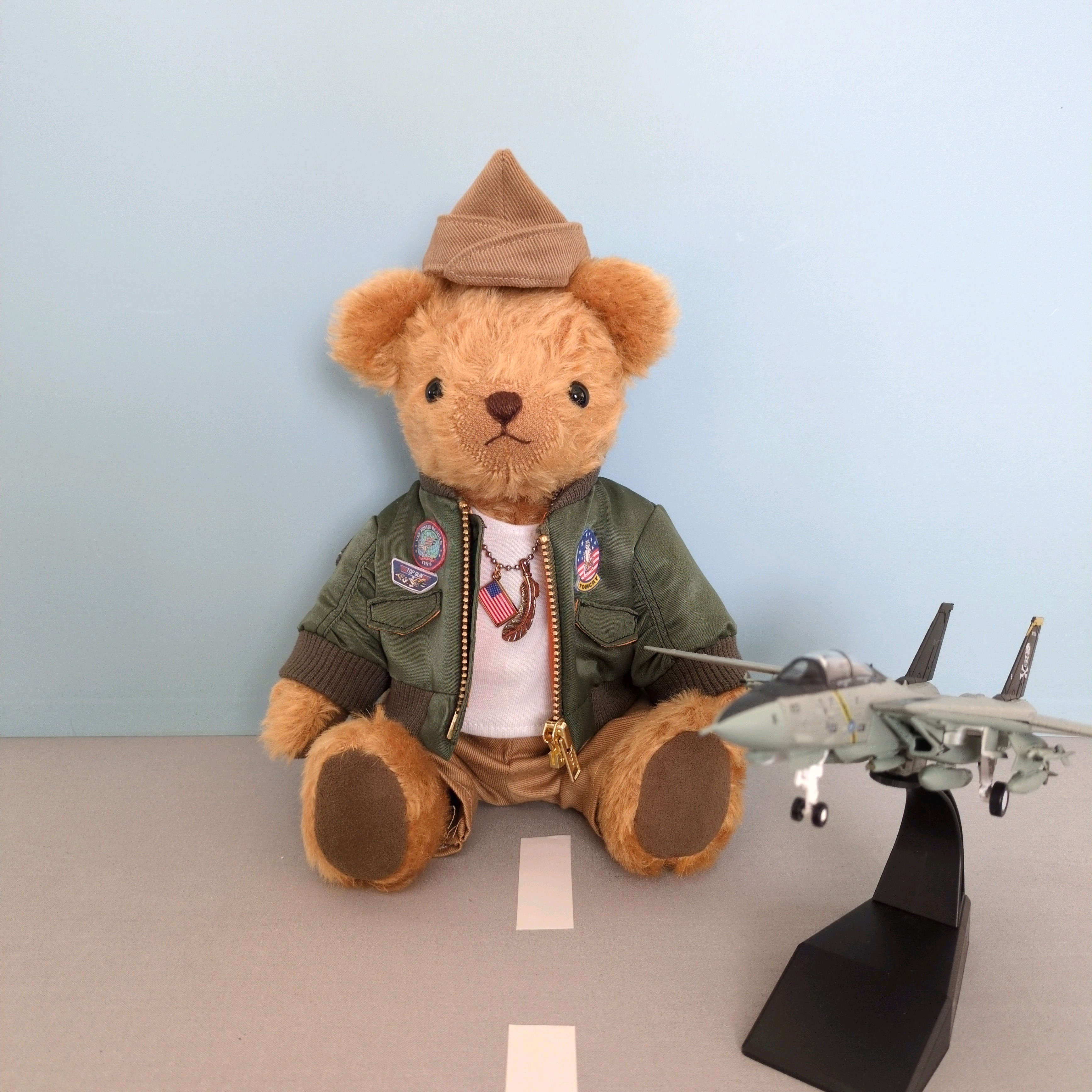 【送料無料】空の守護者！MA-1フライトジャケットの勇敢なテディベア ミリタリー 　限定品