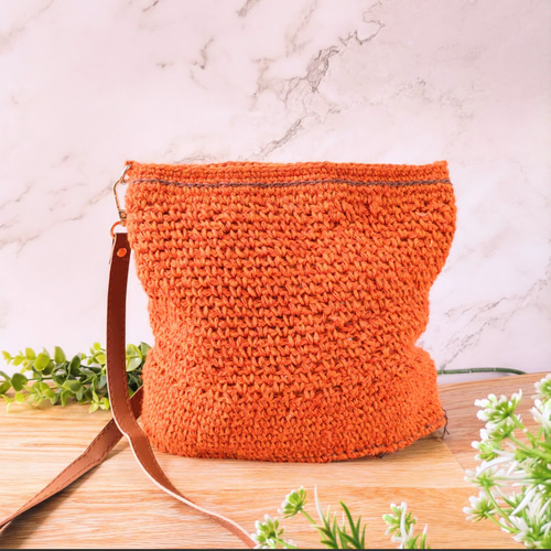 一点物〗テラコッタオレンジの麻紐ショルダーバッグ かごバッグ 麻紐