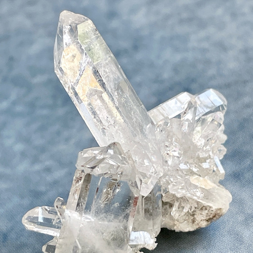 ヒマラヤ水晶　原石　台付 ヒマラヤ水晶／原石／ポイント／ミニクラスター その他