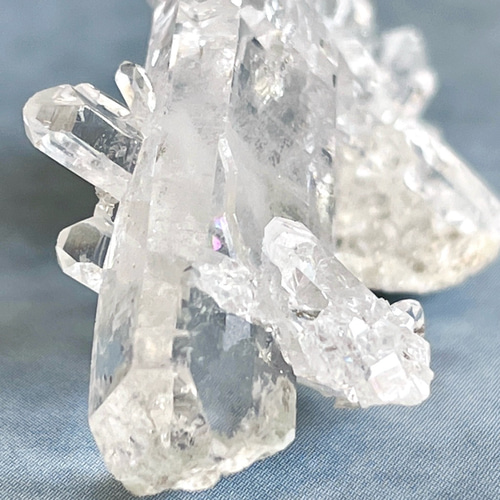 ヒマラヤ水晶　原石 高品質]インド/マニカラン産ヒマラヤ水晶クラスター/大型原石