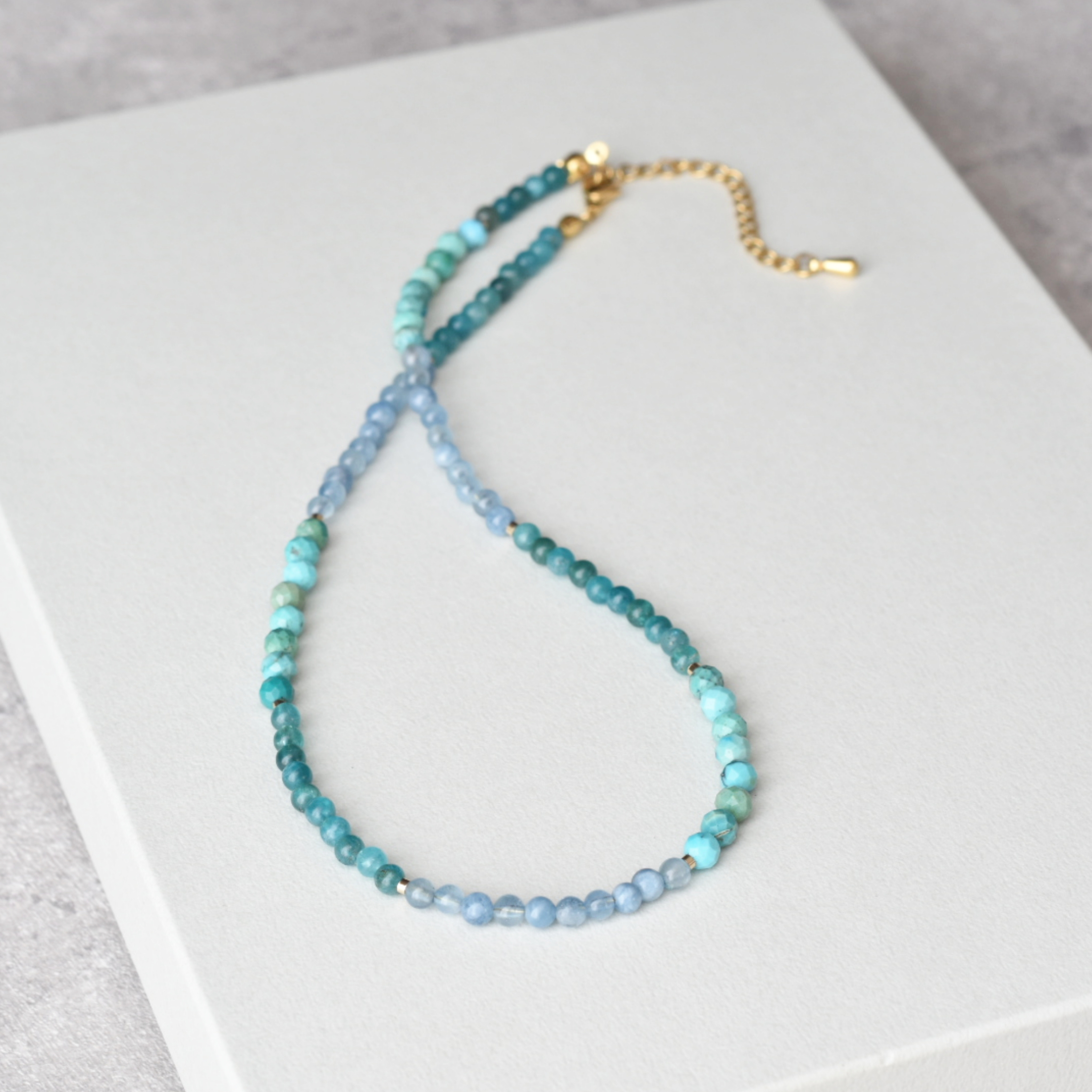 【数量限定】ターコイズ  アクアマリン  ブルーアパタイト  配色ビーズネックレス  天然石  誕生石 シルバーあり