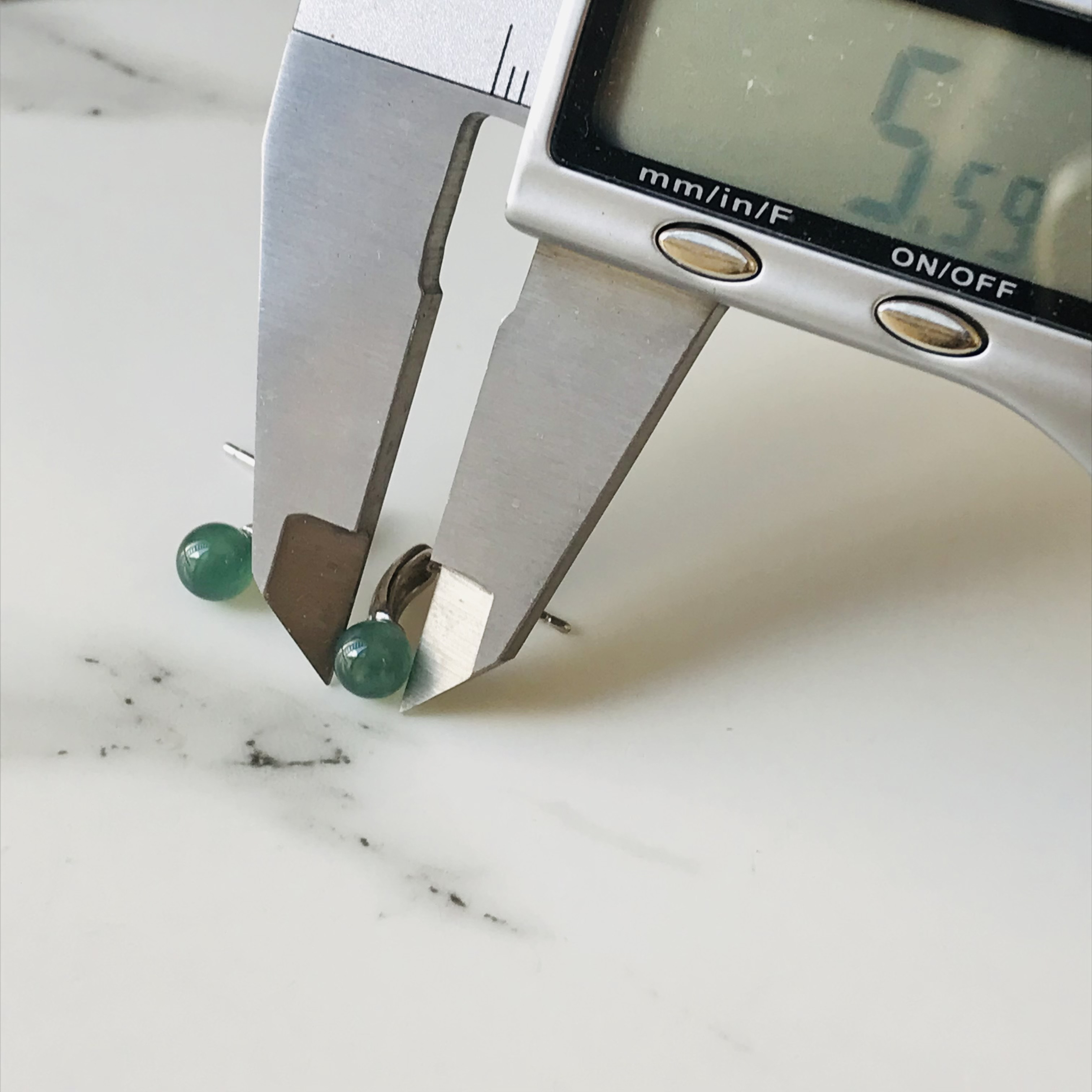 [P53-001] ジェイド　JADE  ヒスイ　本翡翠　ピアス　　天然石　グアテマラ産　s925  ラウンド