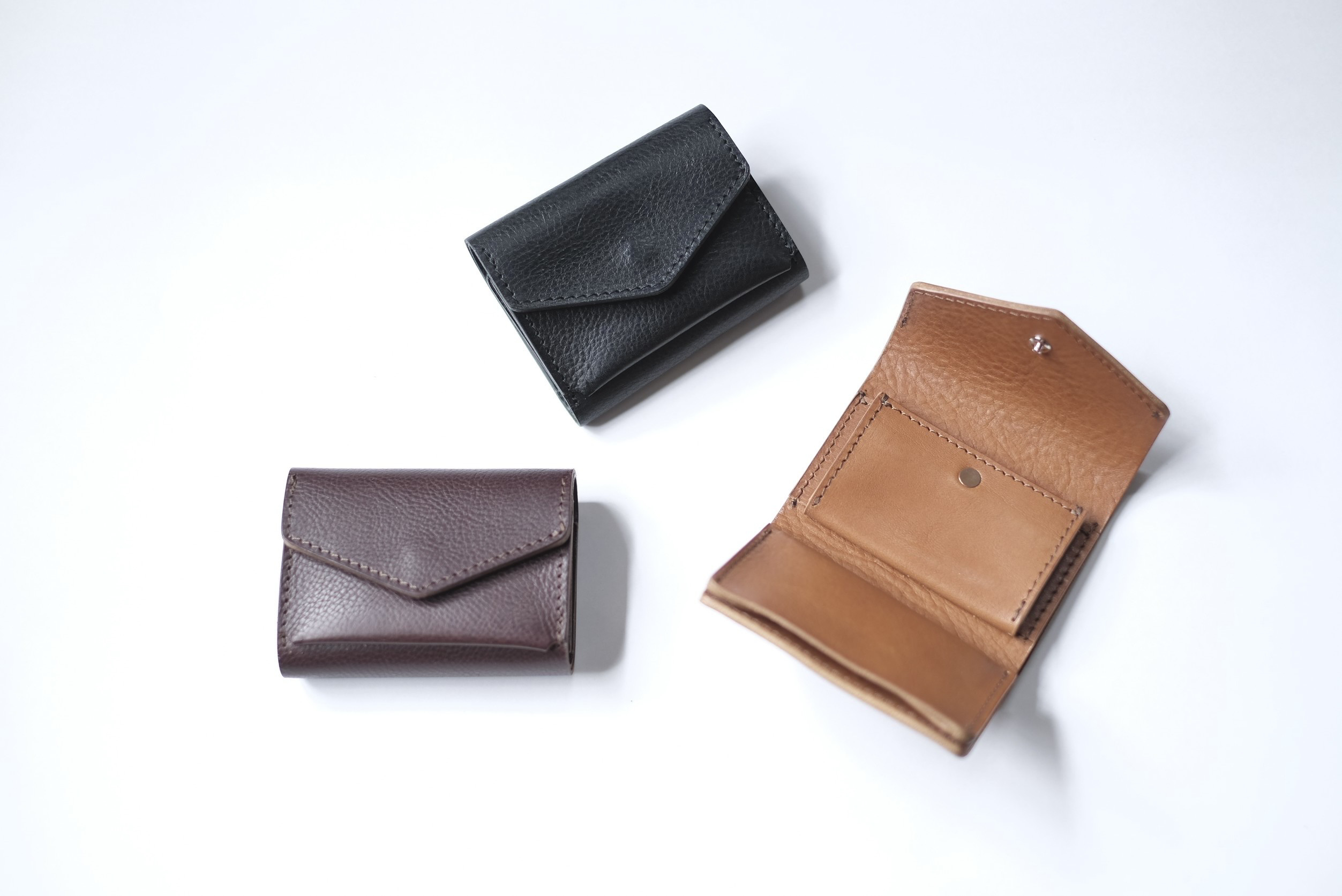【tri fold wallet】三つ折り財布　ミニ財布  コンパクトウォレット イタリアンレザー