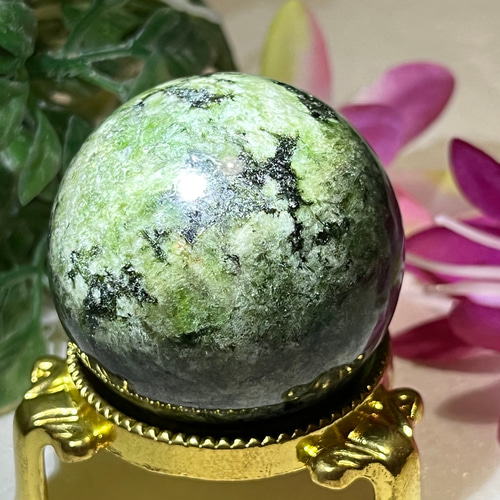 エピドートインクォーツ スフィア 緑簾石内包水晶 ガーデンクォーツ