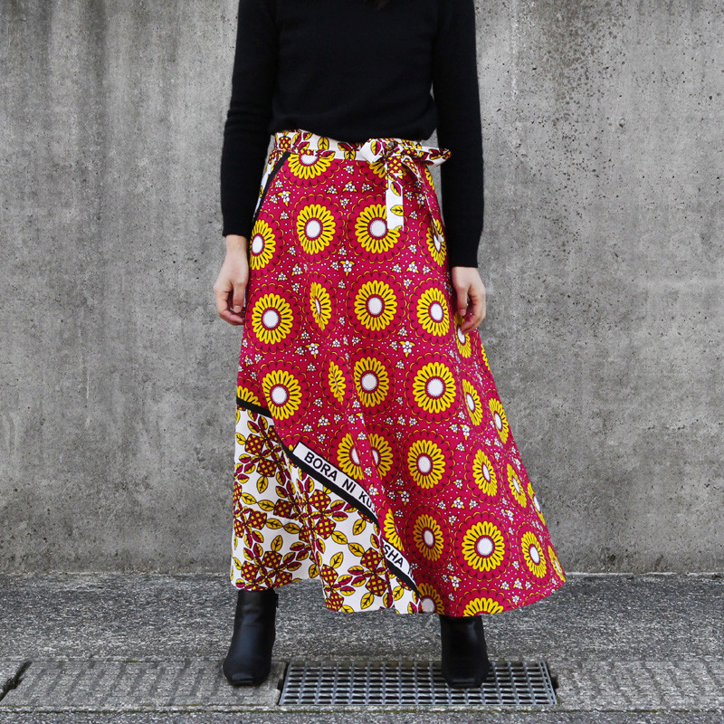 カンガの巻きスカート（ アフリカ布スカート ）ラップスカート ロングスカート 送料込み2026