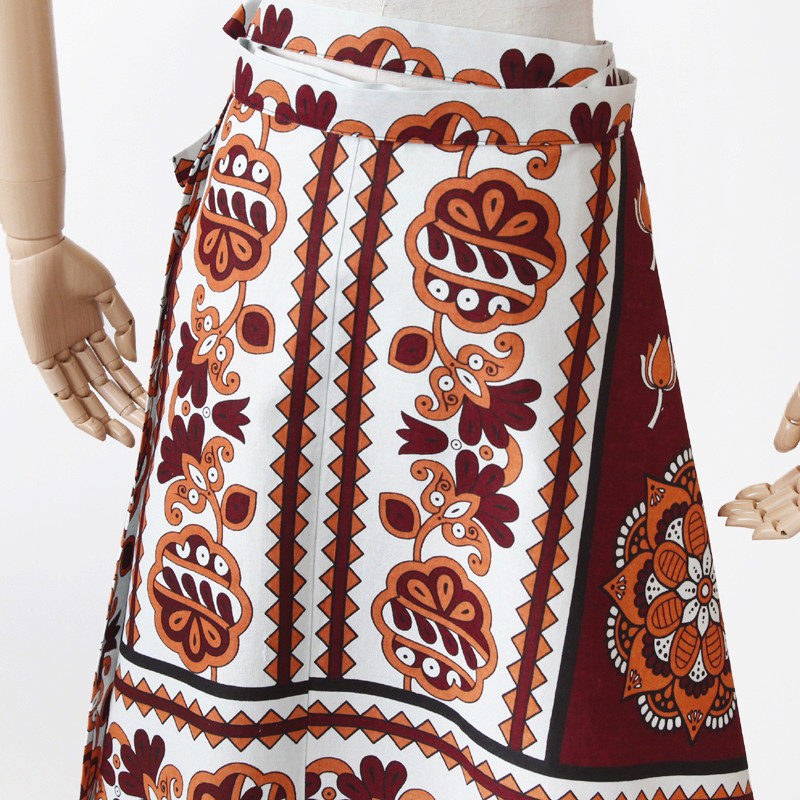 カンガの巻きスカート（ アフリカ布スカート ）ラップスカート ロングスカート 送料込み2026