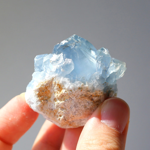 ミニ セレスタイト クラスター天青石 天使の石 鉱物 天然石 安眠 癒し ミニ セレスタイト クラスター天青石 天使の石 鉱物 天然石 安眠 癒し