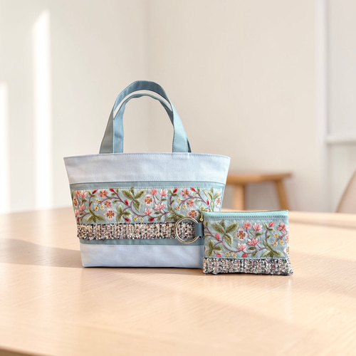 ふじ　インド刺繍センターと帆布　Lサイズトートバッグ ハンドメイド 晴れやかブルー/インド刺繍×帆布☆トートバッグ＆ポーチセット トート