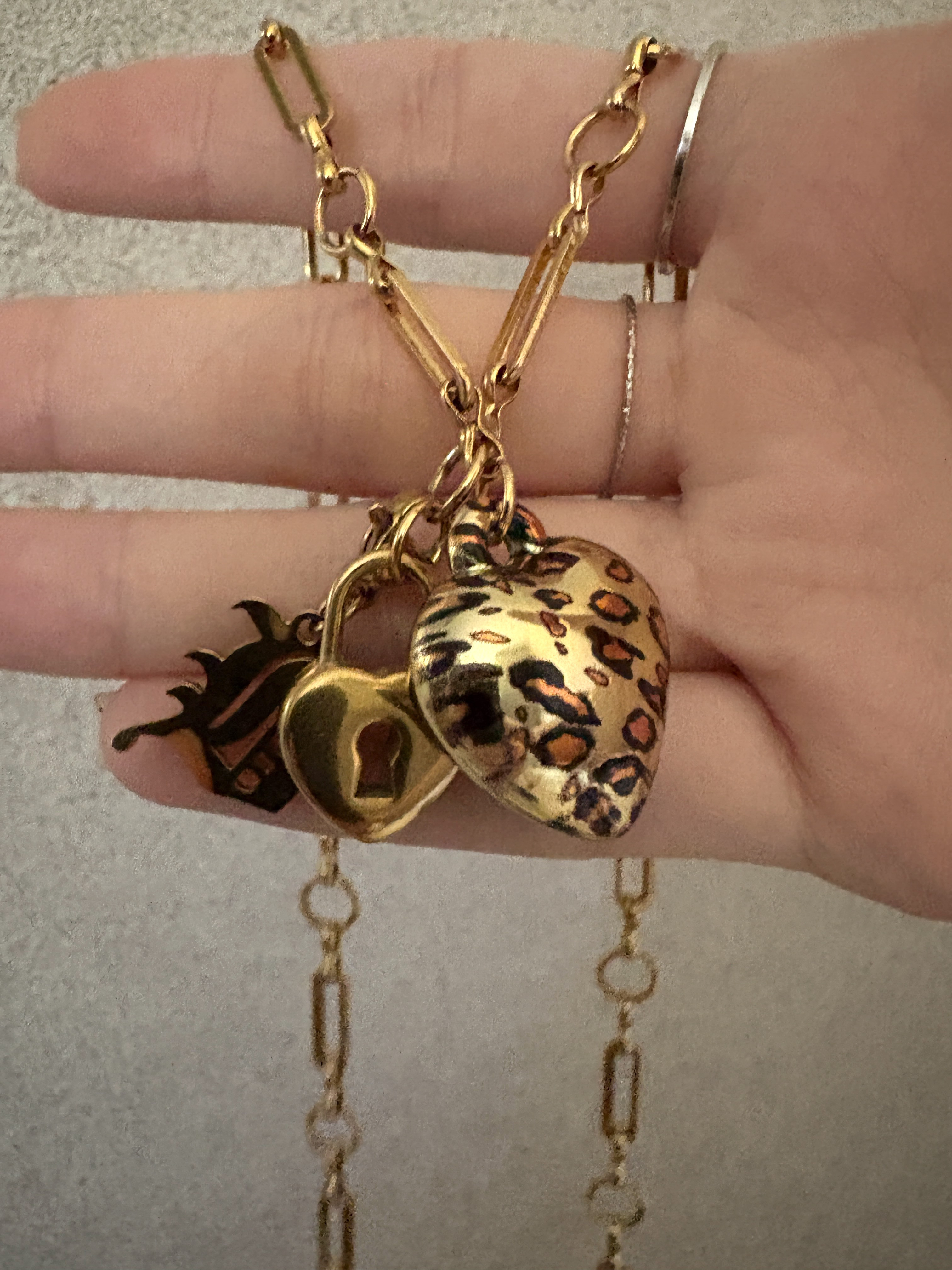 ［ステンレス］gal necklace