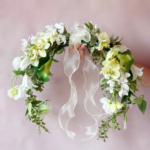 胡蝶蘭とカラーリリーのバレリーナブーケ/ウェディングブーケ/ホテル